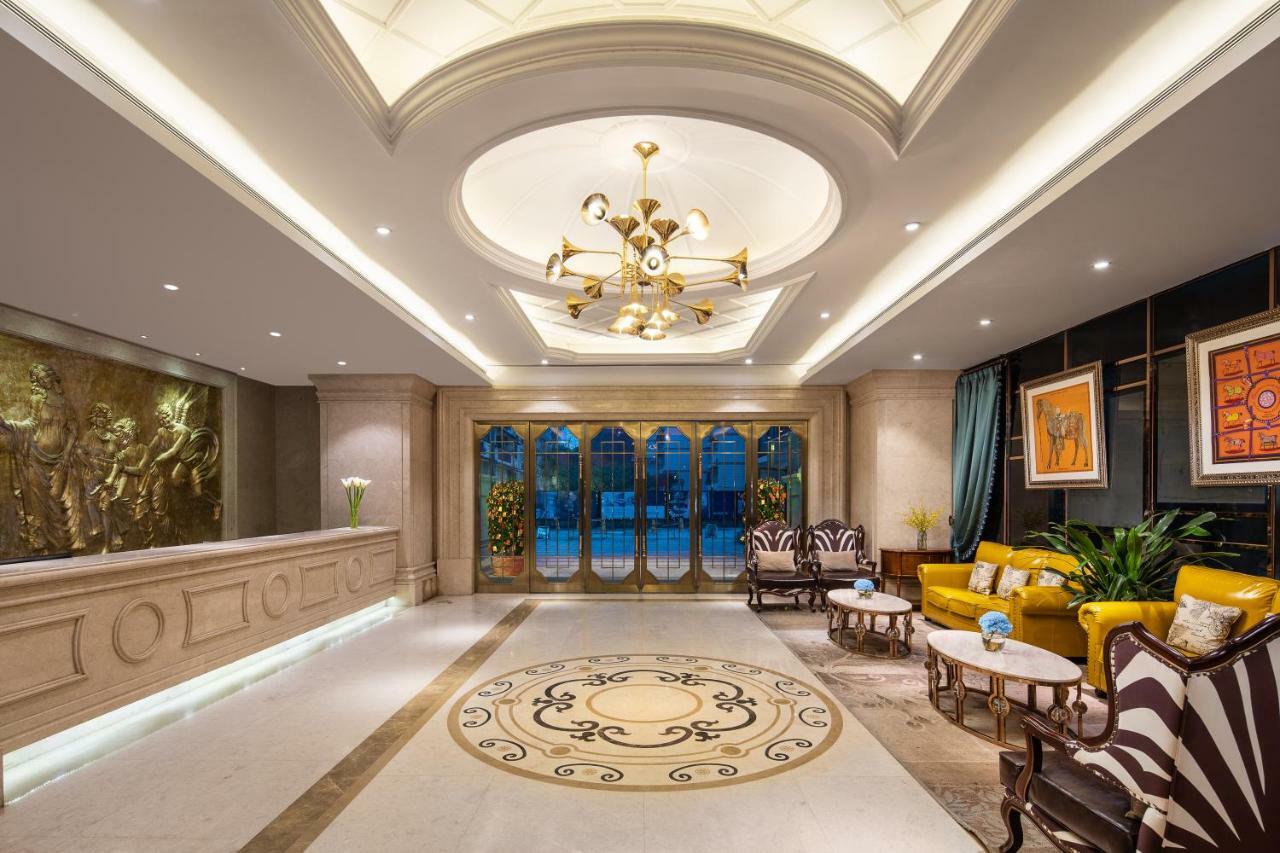 Ramada Encore Wyndham Nanning City Center Qingxiu Exterior photo